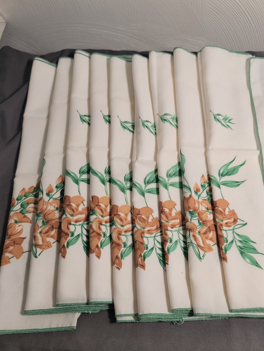 Vintage Floral Napkin Linens White, Brown And Green With Green Edging  Set Of 10